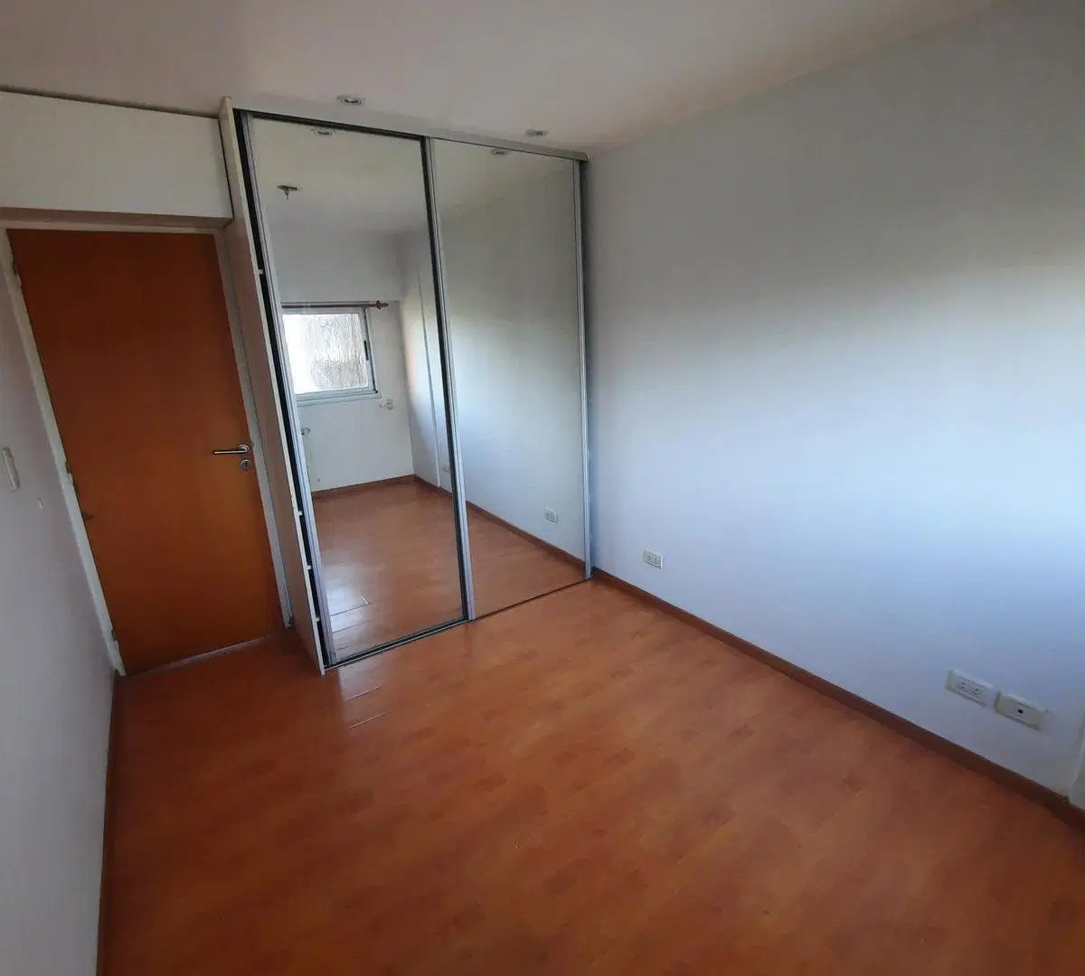 Departamento en Abasto - Moreno 2515 02-01 8