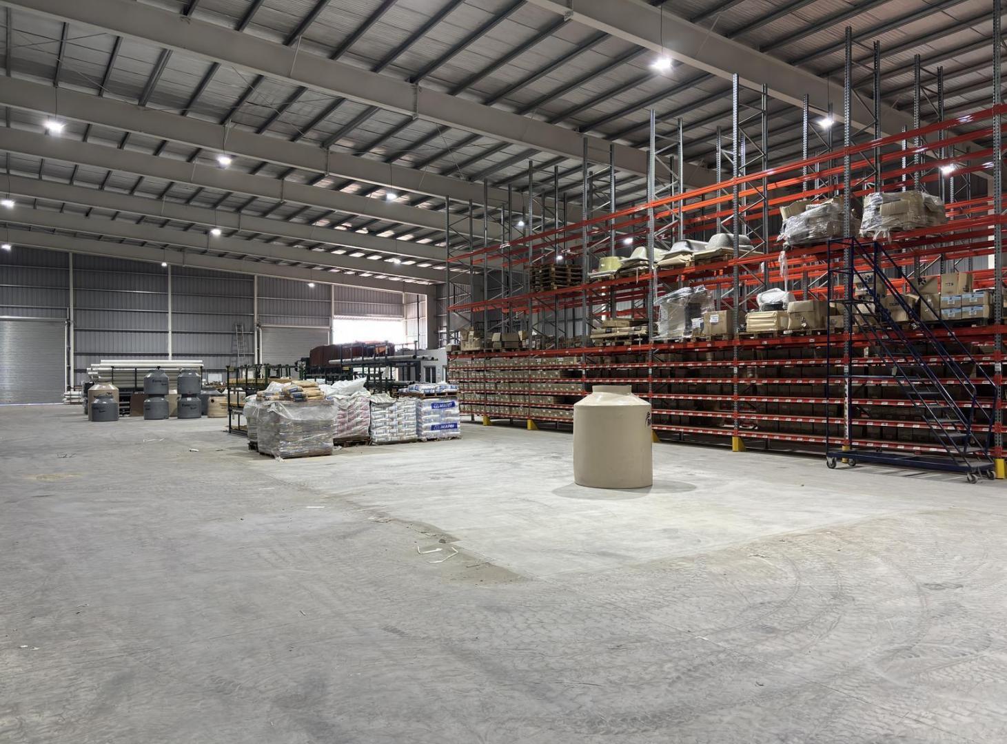 Foto de Galpón en Micro Parque Industrial - 1700 m2., imagen 5