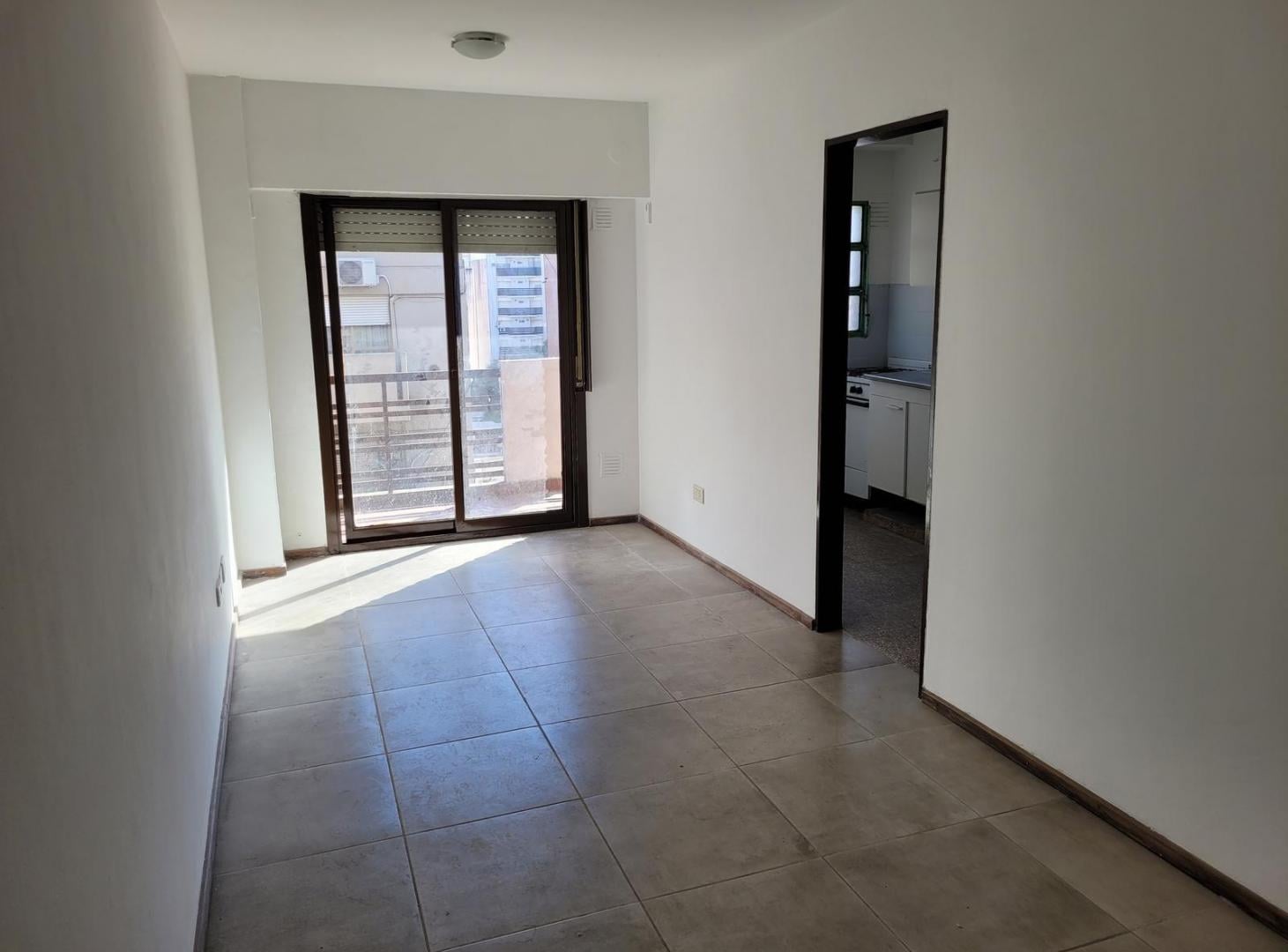 Foto de Montevideo 677 07-02 - Departamento 1 dormitorio, imagen 2
