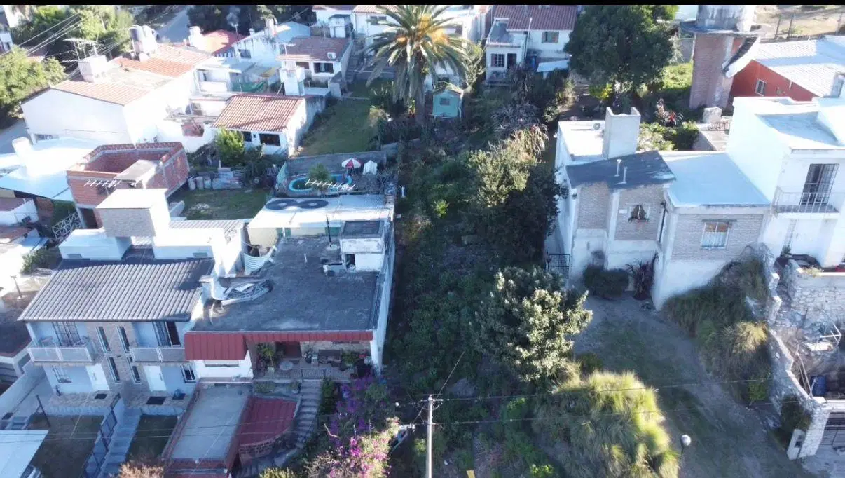 Terreno en centro de Rio Ceballos 2