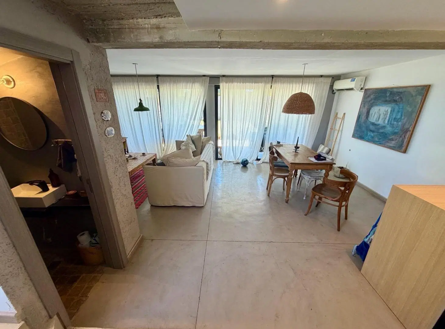 Casa Duplex en Distrito Sur 3 Dormitorios 5