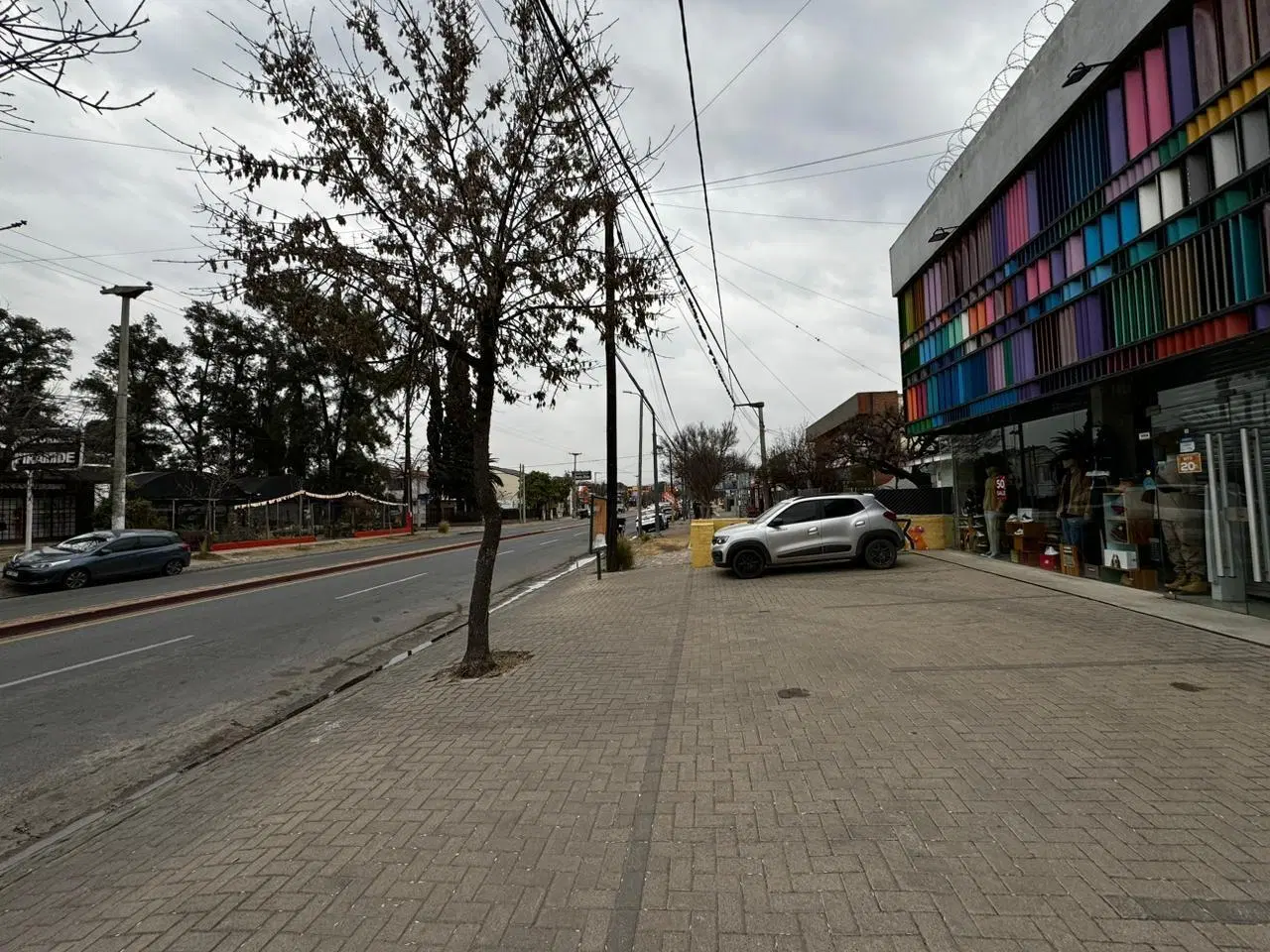Galpón y oficinas en Villa Belgrano 5