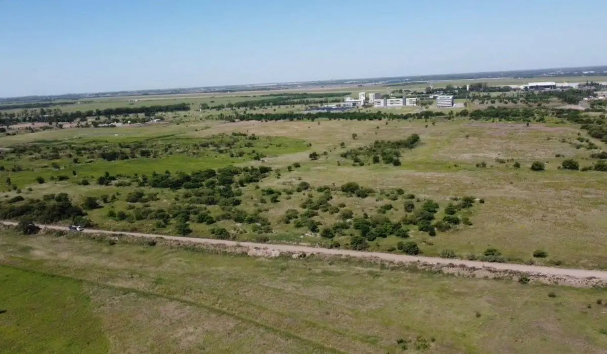 Terreno de 18hec. en frente del aeropuerto 3