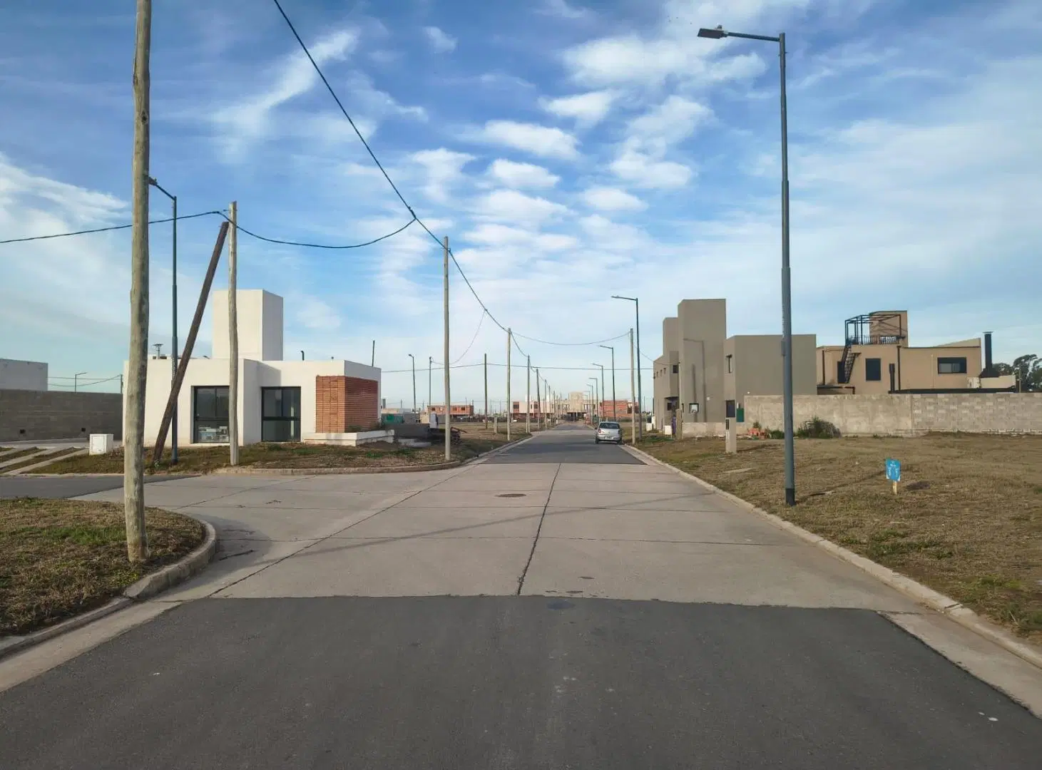 Venta Terreno en Pampas de manantiales apto duplex 5
