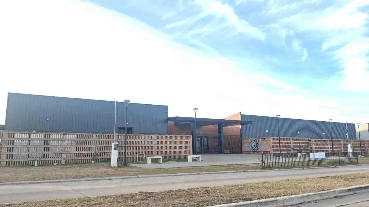 Venta Terreno en Pampas de manantiales apto duplex 3