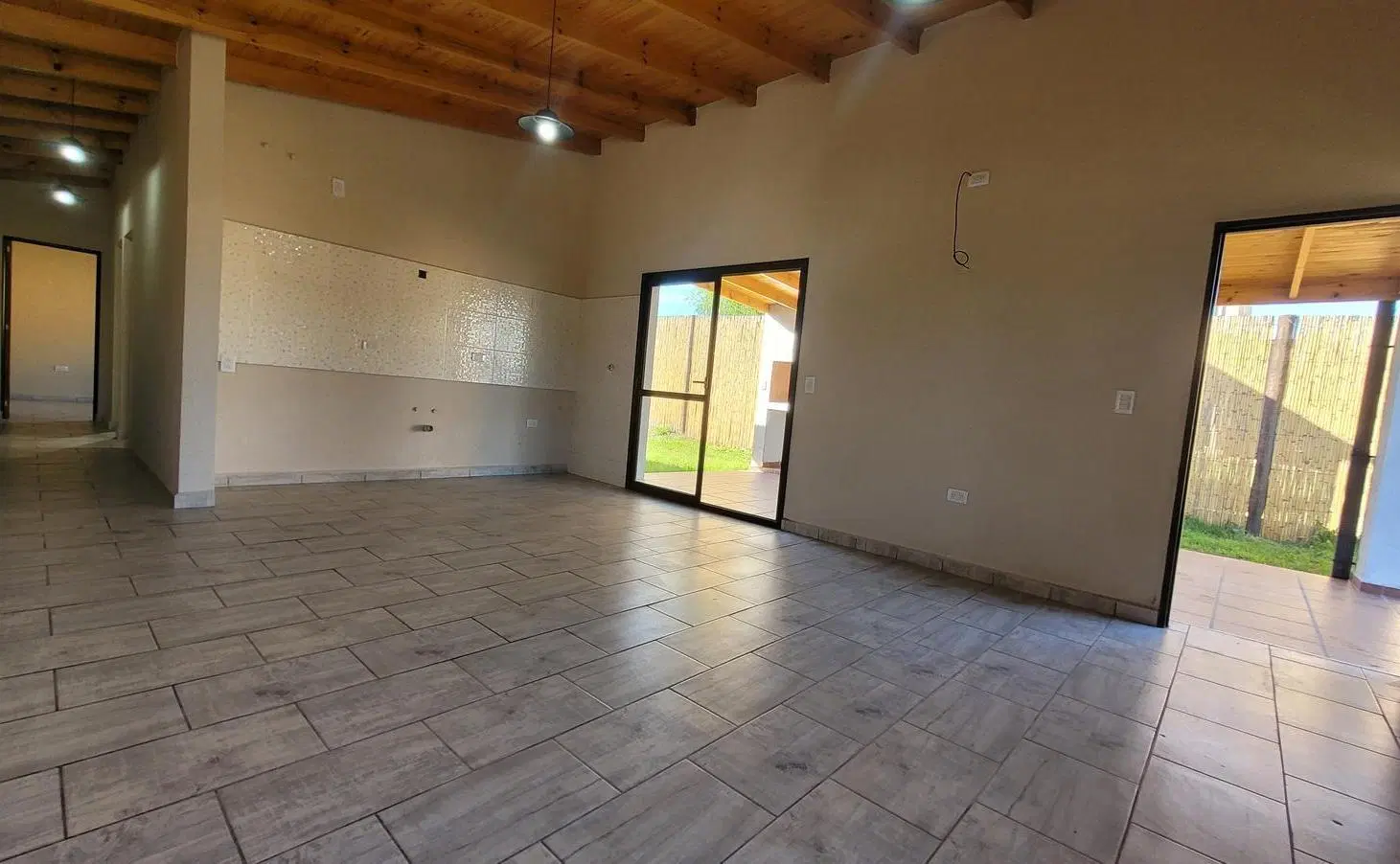 CASA | 3 AMBIENTES | A ESTRENAR | ESCRITURA INMEDIATA | GALERÍA CON ASADOR | VILLA RUMIPAL 5