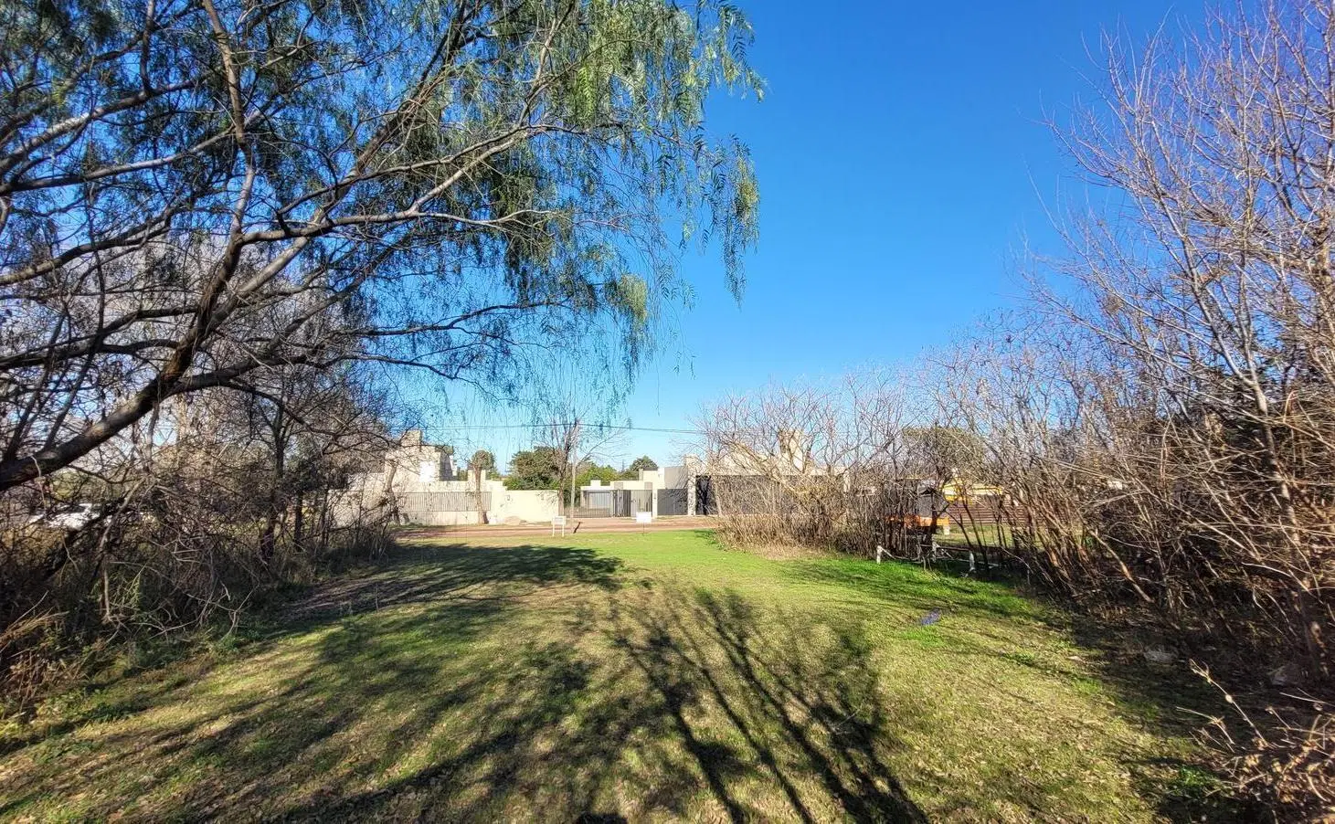 Terreno en Venta 565 m² en Villa Rumipal a 4 Cuadras del Lago 5