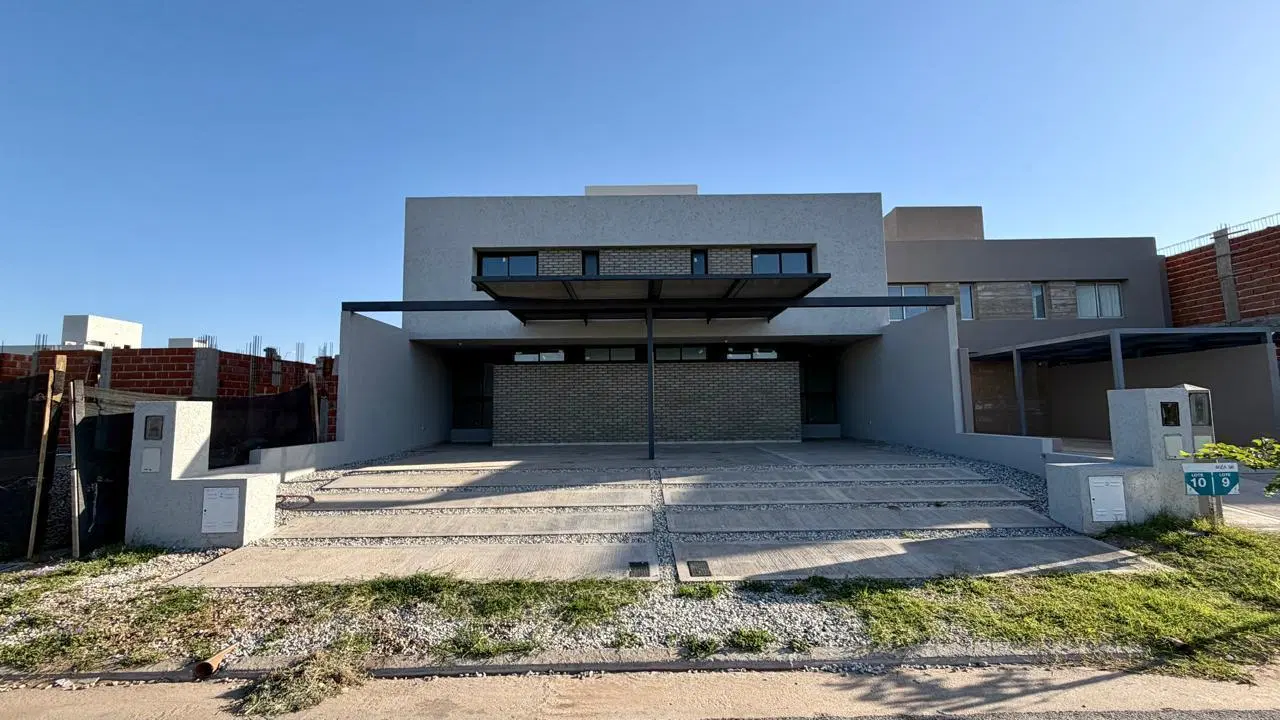 Duplex 3 dorm. Solares de Manantiales 1