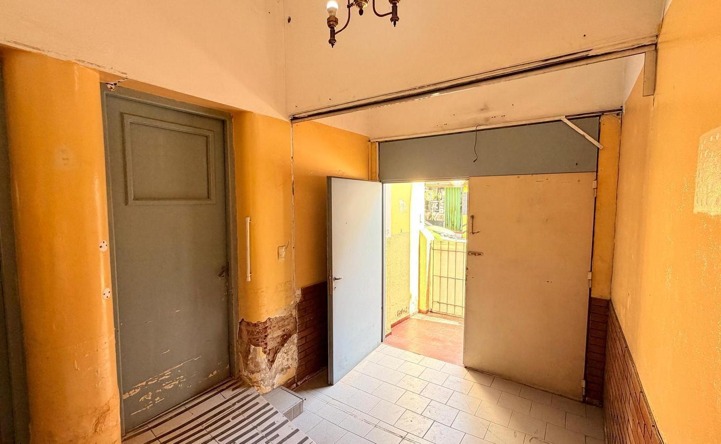 Foto de Casa - Edificio 10 dormitorios centro cordoba venta, imagen 2