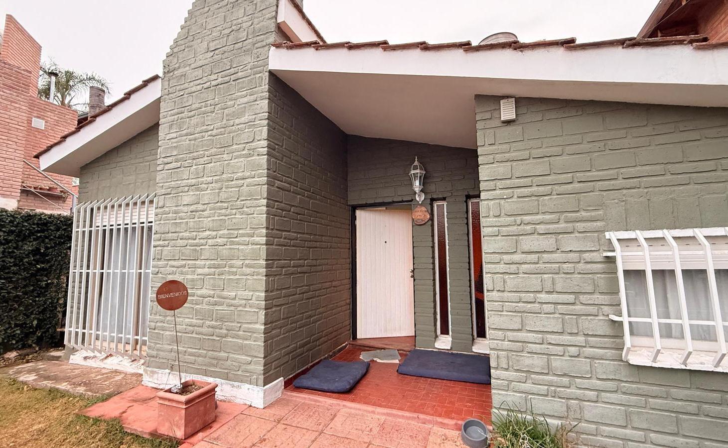 Casa en Carlos Paz 3 DORMITORIOS   DEPARTAMENTO