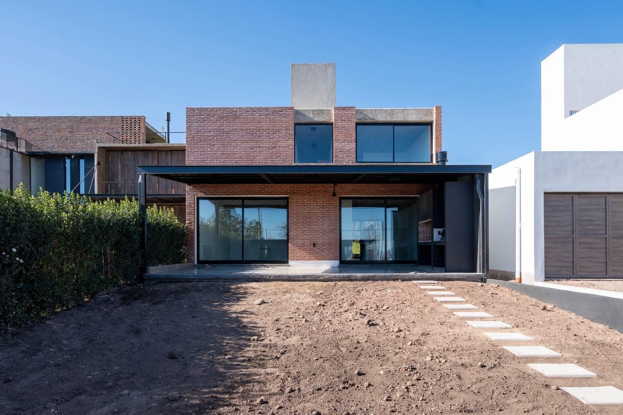 Foto de Casa de categoría en Villa Naturaleza, Villa Rumipal., imagen 2