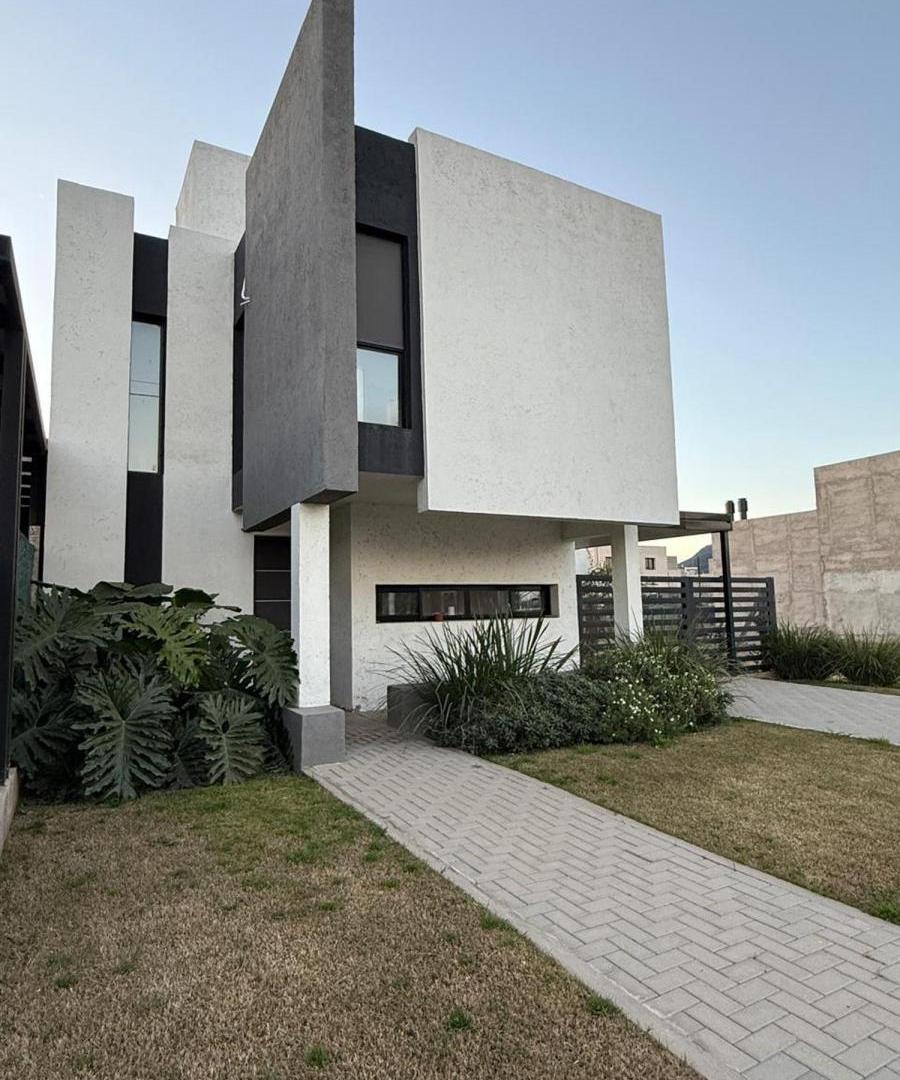 Foto de Venta Casa 3 dorm Tejas 4, imagen 2