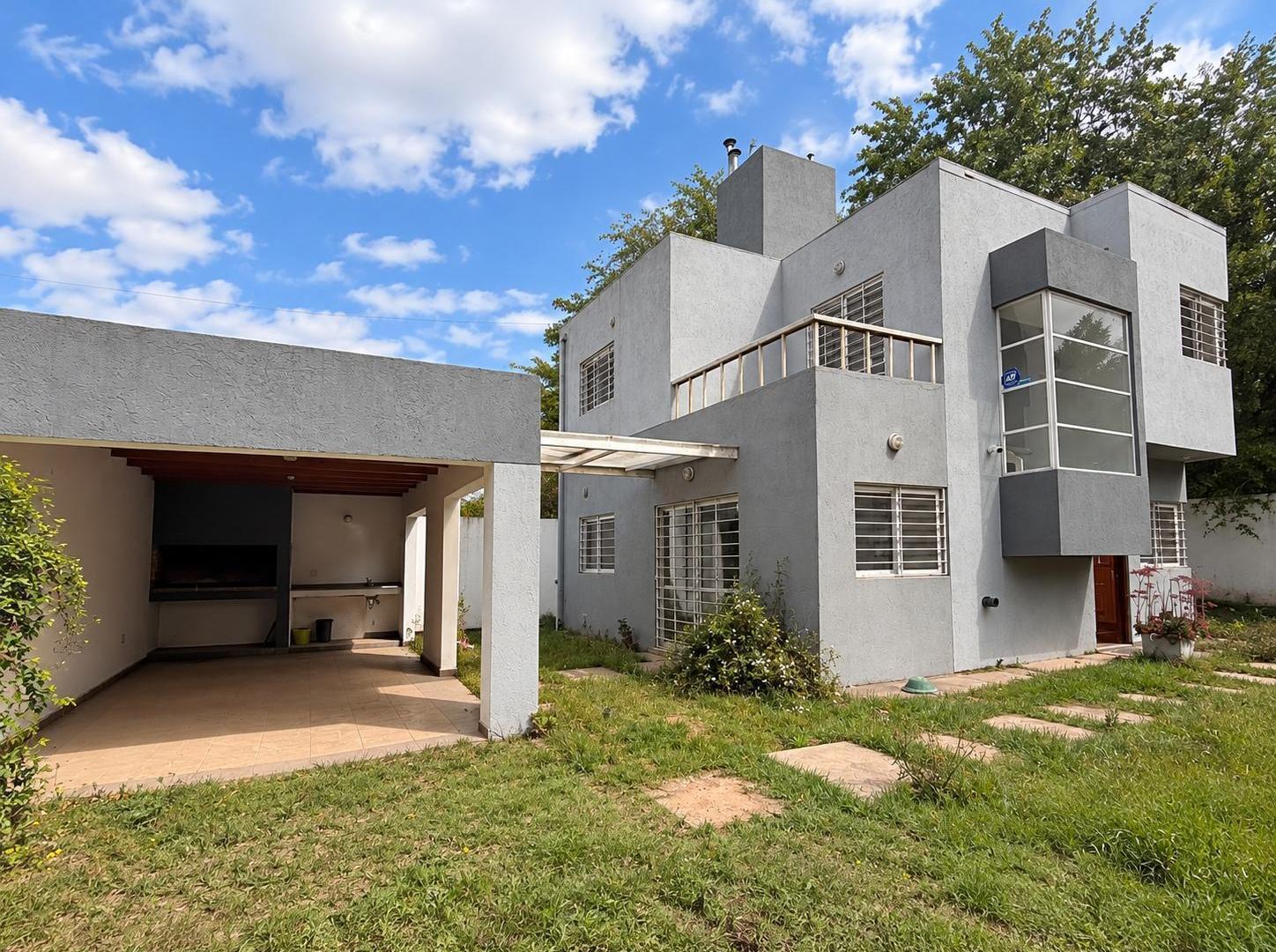 Foto de Casa 3 Dormitorios - Villa Allende, imagen 3