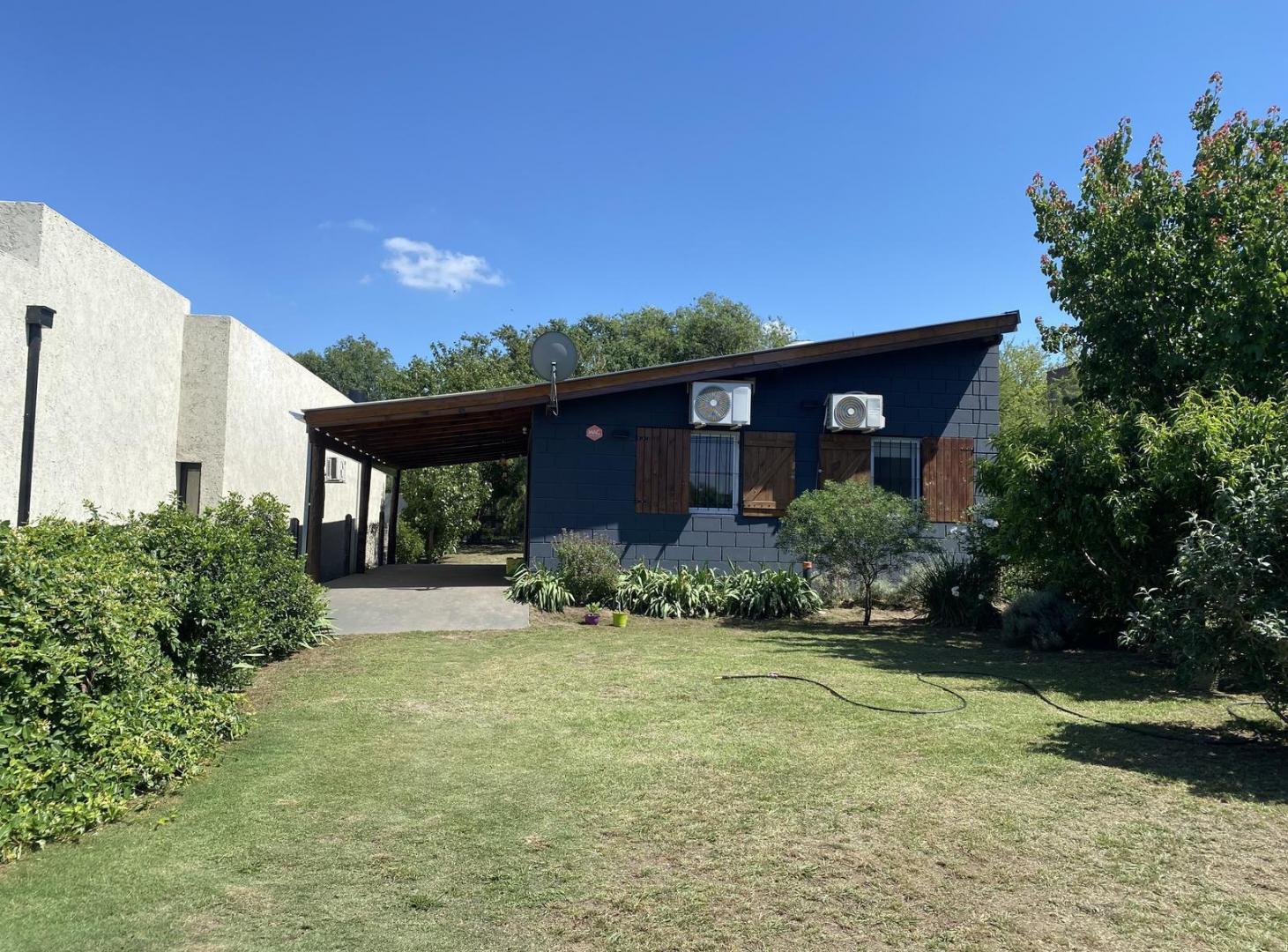 Foto de Casa en venta 2 dormitorios a 250 m del lago en Villa Rumipal, Córdoba, imagen 2