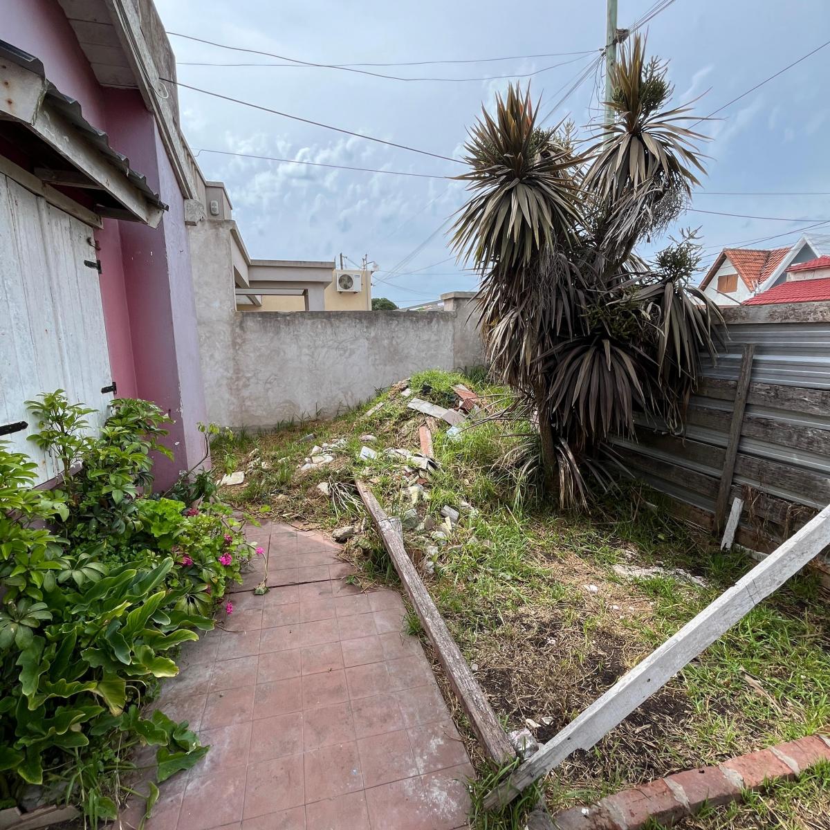 A 1 Cuadra del Mar Para Refaccionar, Santa Clara del Mar 3