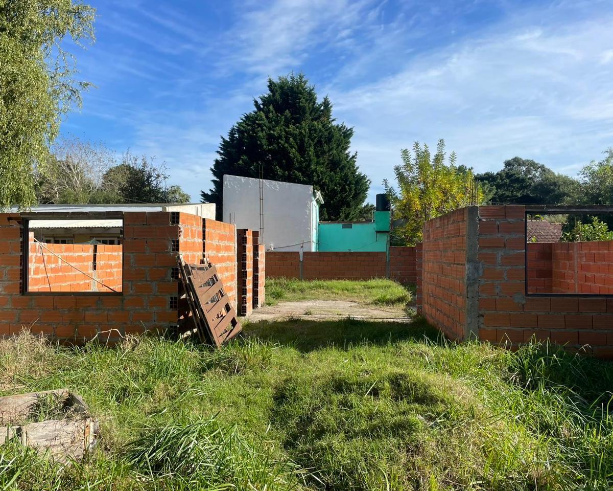Venta de Terreno con Construcción, Santa Clara del Mar 4