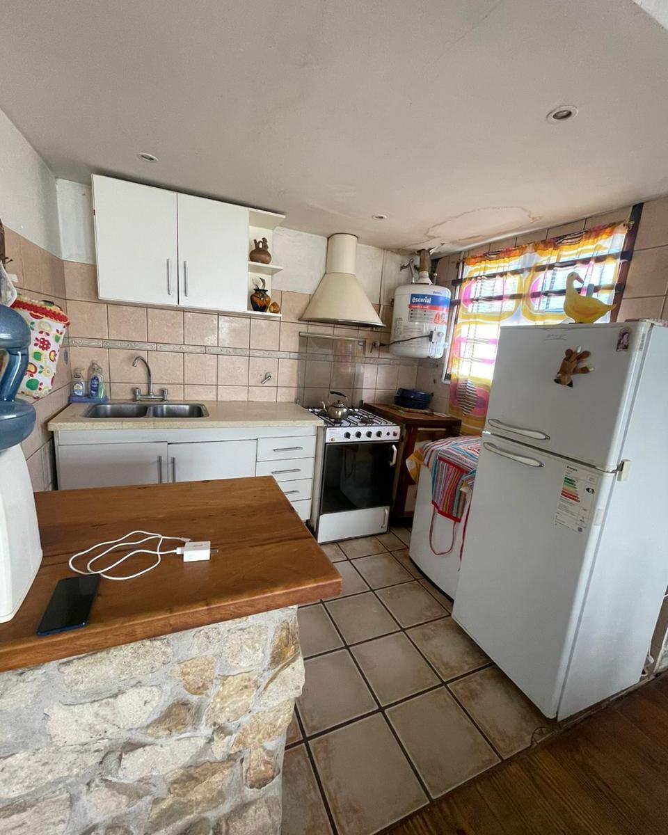 Venta Casa Muy Bien Ubicada, Frente La Plaza "El Diego", Santa Clara del Mar 3