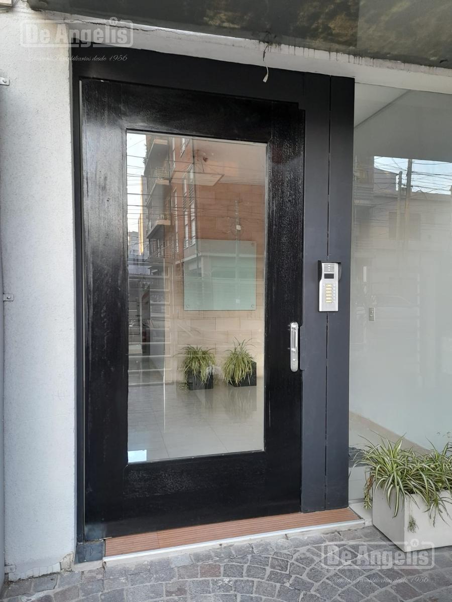 Piso Venta Moron Excelente Ubicacion 5