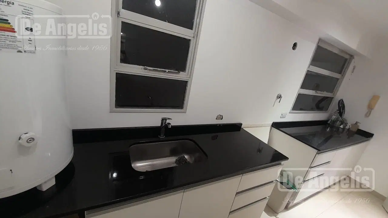 Departamento en Moron Sur 3