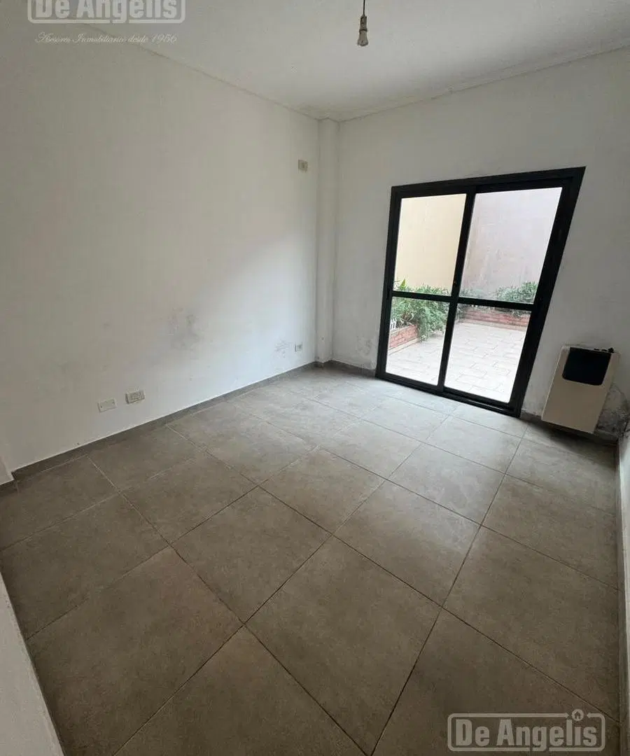 Departamento en Moron Sur 3