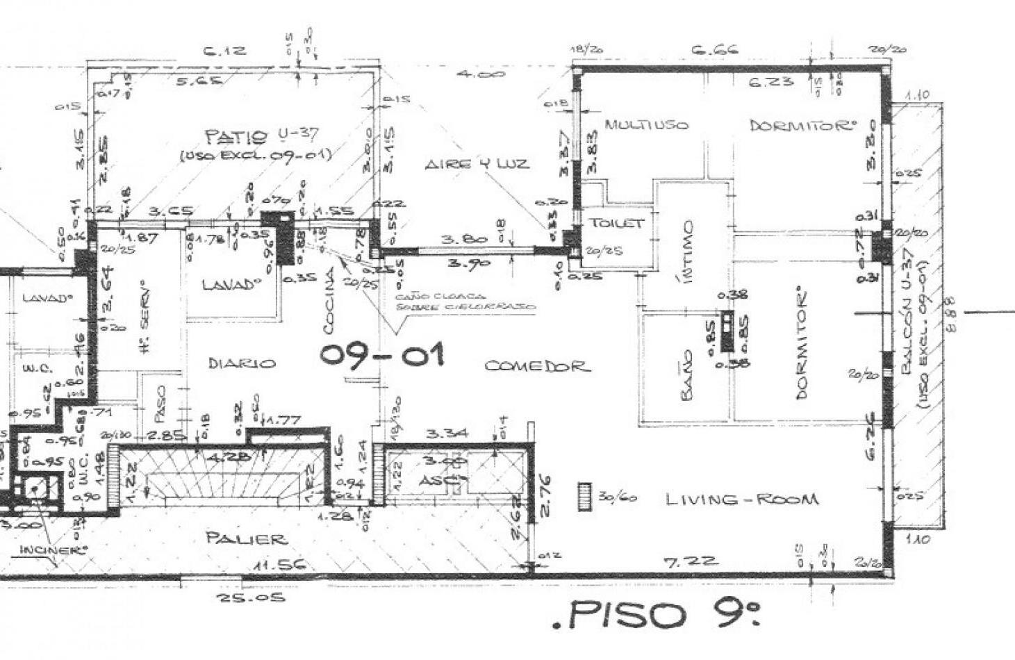 DEPARTAMENTO EN BV. OROÑO CON PATIO EXCLUSIVO Y COCHERA