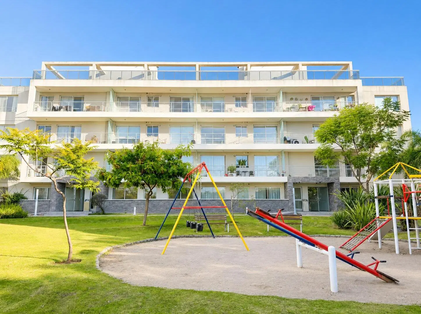 Departamento Fontanas del Sur I - 1 dorm amplio 2