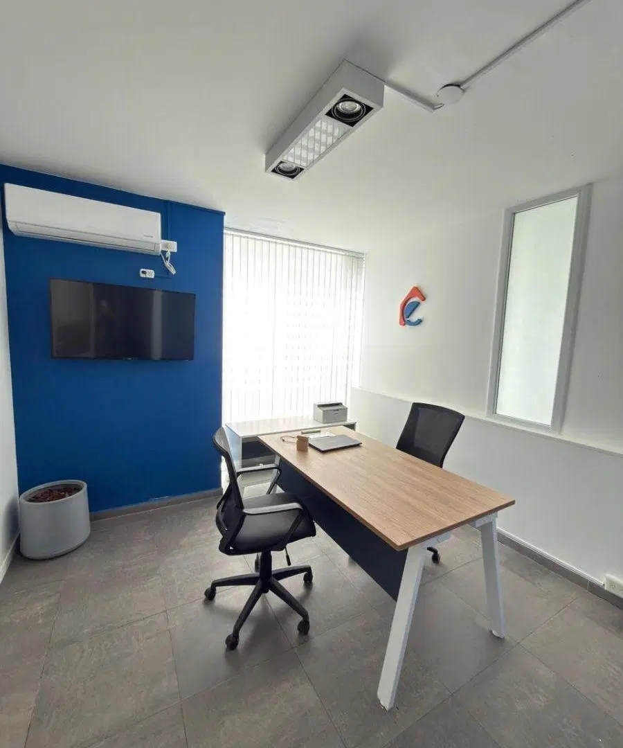 Coworking zona norte en alquiler/ Nuevo Poeta Lugones 5