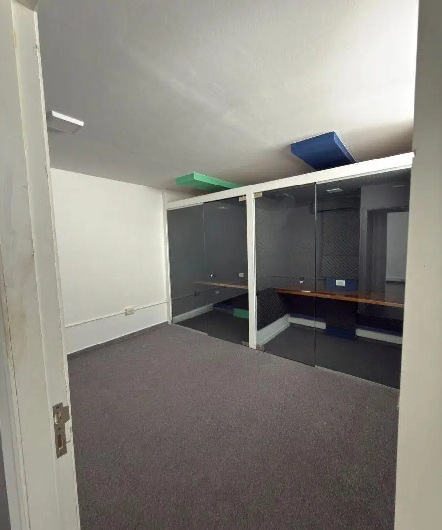 Coworking zona norte en alquiler/ Nuevo Poeta Lugones 2