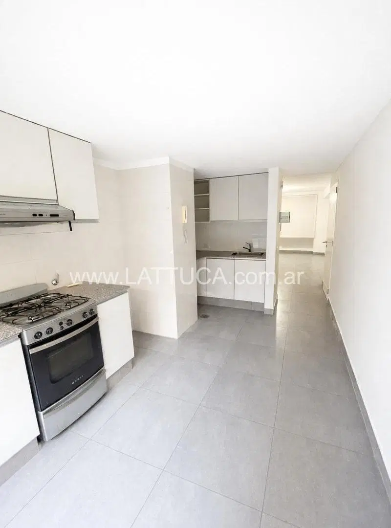 SAN MARTIN 567- ALQUILER DEPARTAMENTO 1 DORMITORIO 2