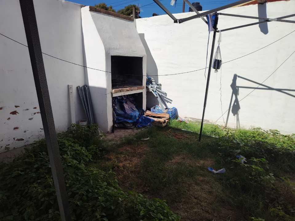 Venta de Excelente Casa en Calle Perito Moreno, Rivadavia - Mza. 5