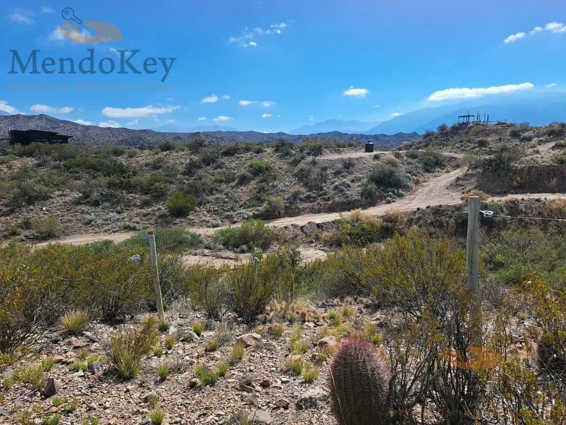 VENTA DE EXTENSO TERRENO 2.122M2 - B° SOL DE MONTAÑA , POTRERILLOS, MZA 4