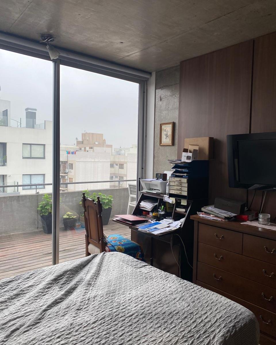 VILLA DEVOTO - VENTA 2 AMB CON BALCÓN Y COCHERA