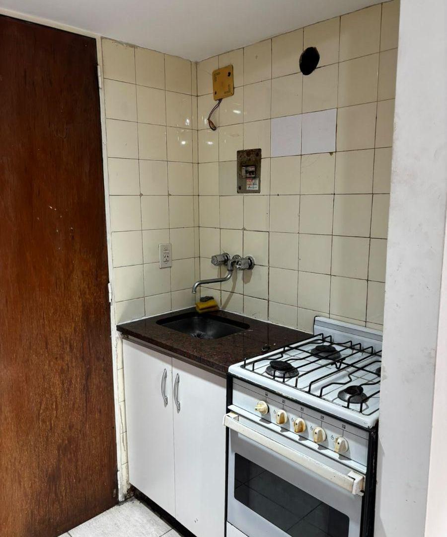 Foto de SAN NICOLAS - VENTA MONOAMBIENTE 2 CUADRAS AV 9 DE JULIO, imagen 5