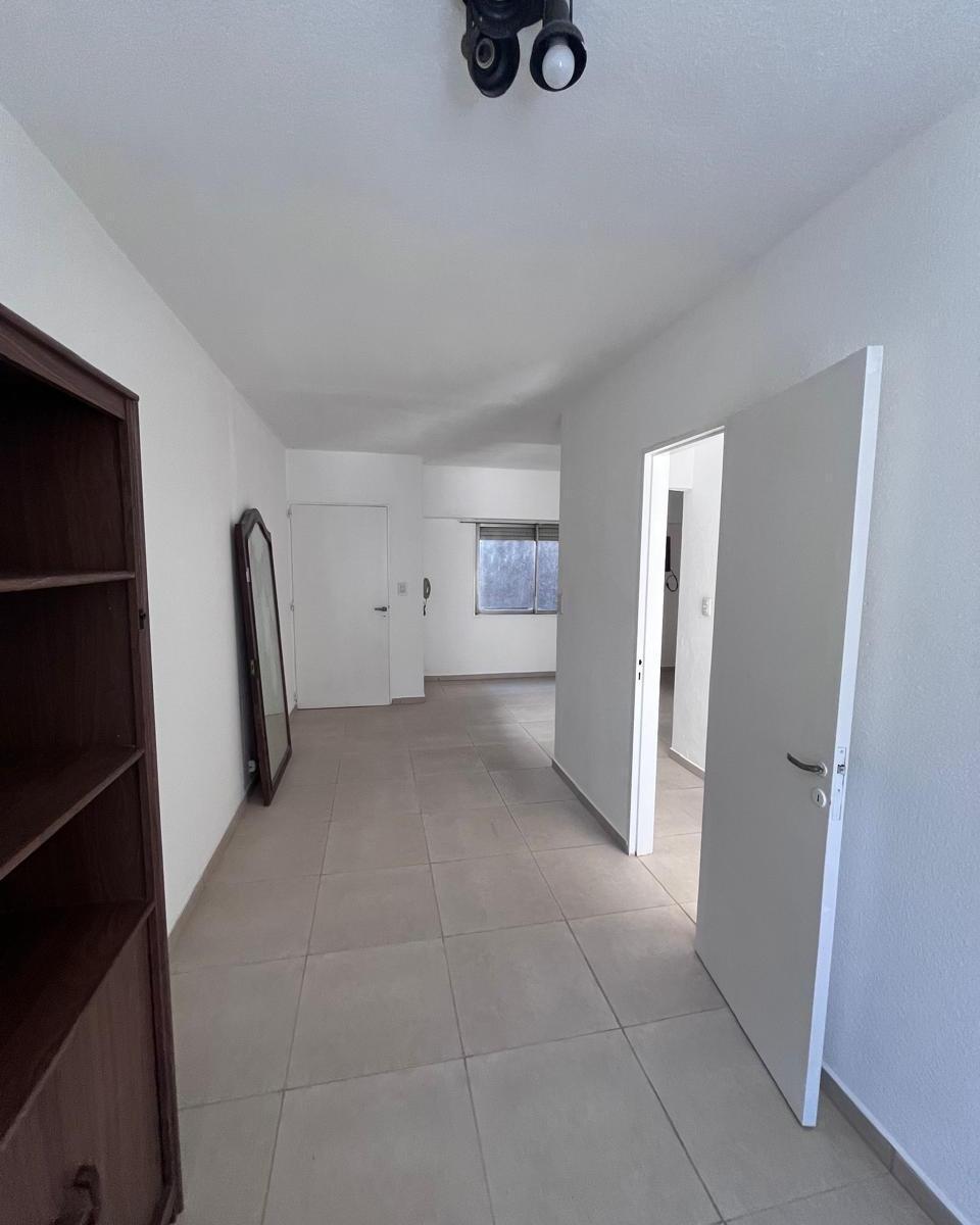 Av Francia 827 - Venta - Departamento 1 Dormitorio 5