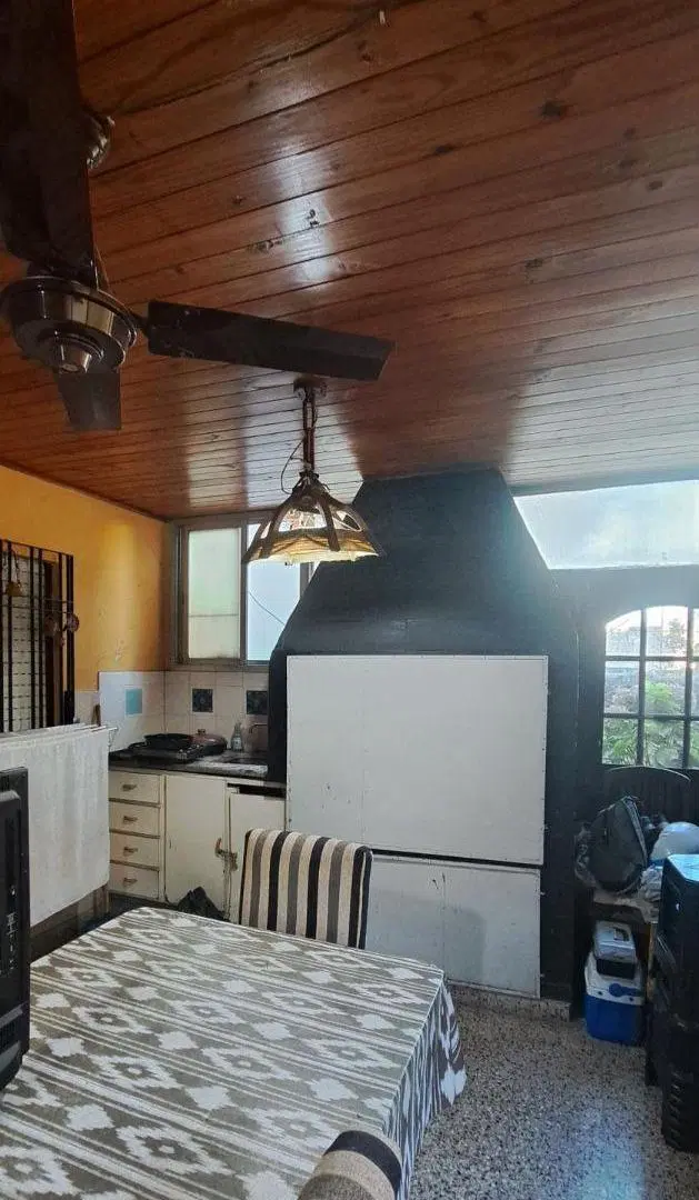 Nuestra Señora del Rosario 3361- Venta- Casa 2 dormitorios 5