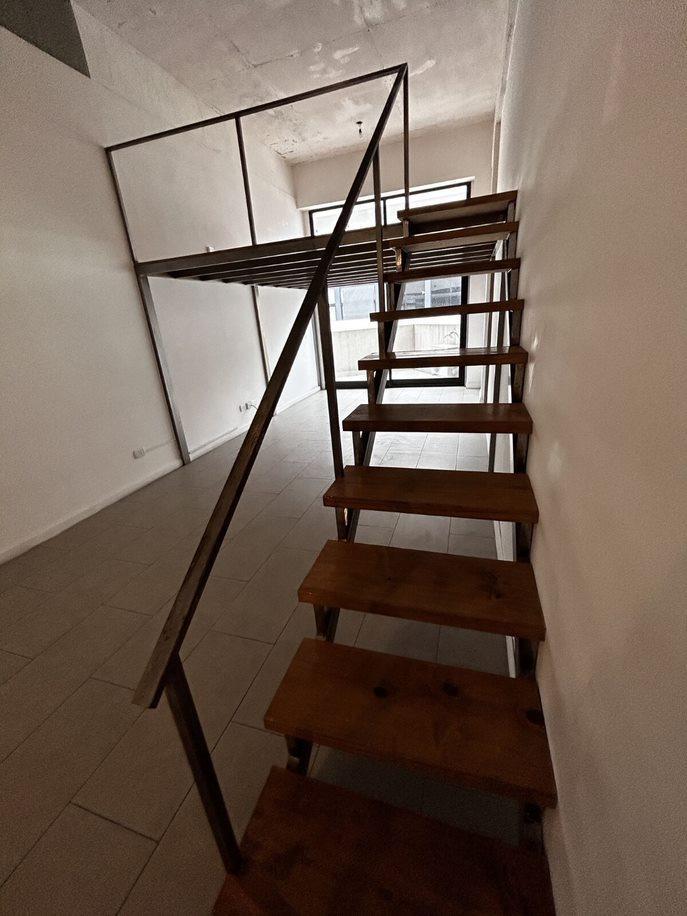Foto de DEPARTAMENTO 2 AMBIENTES - 77 M2 CON ENTREPISO Y COCHERA CUBIERTA, imagen 4