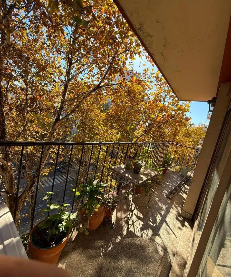 VENTA - DEPARTAMENTO 5 AMBIENTES CON 2 BALCONES EN VILLA CRESPO 3