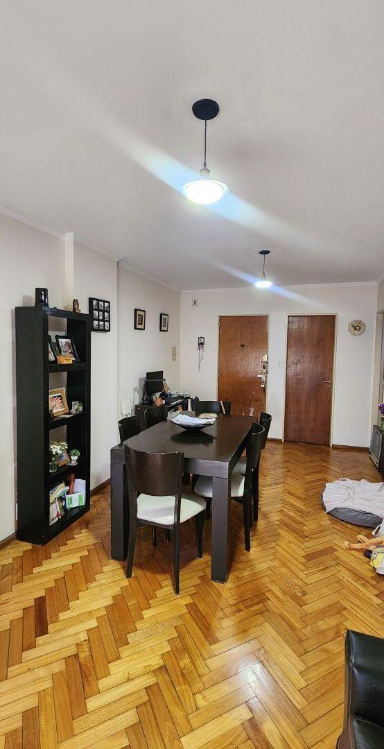 Departamento de un dormitorio con balcon.