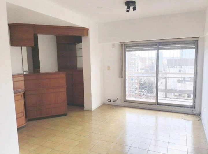 Departamento 2 Ambientes en Alquiler en Quilmes Centro..!!! 4