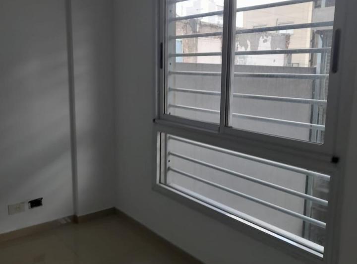 Departamento en alquiler en Quilmes Oeste 4