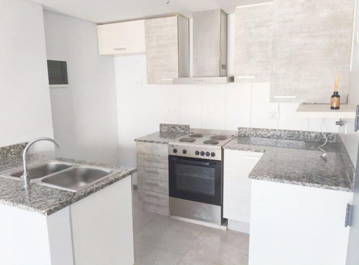 Departamento electrico de 2 Ambientes en Alquiler excelente ubicacion de Quilmes 1