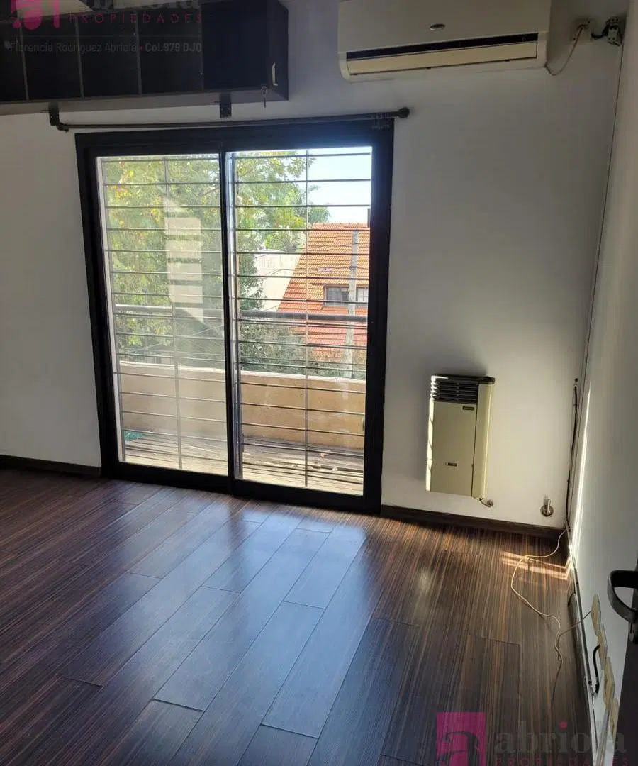 Departamento Triplex en Venta en Bernal, Quilmes, G.B.A. Zona Sur 4