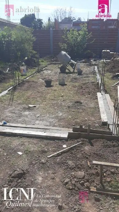 Terreno en venta en Quilmes Oeste 2