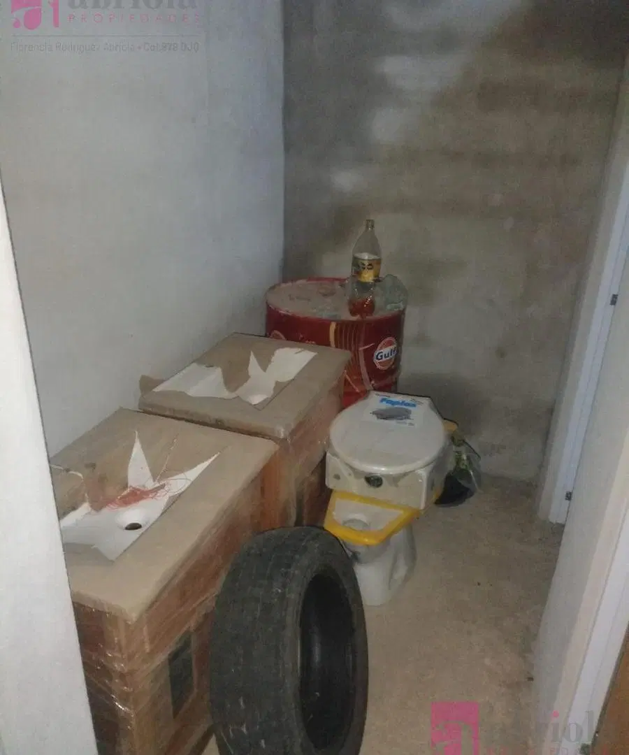 Galpón en venta en Ezpeleta Oeste 3