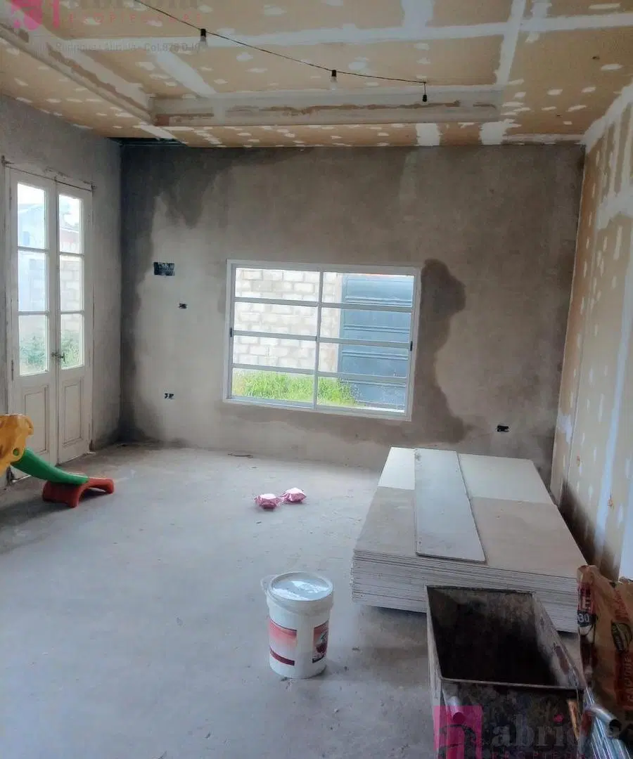 Galpón en venta en Ezpeleta Oeste 5