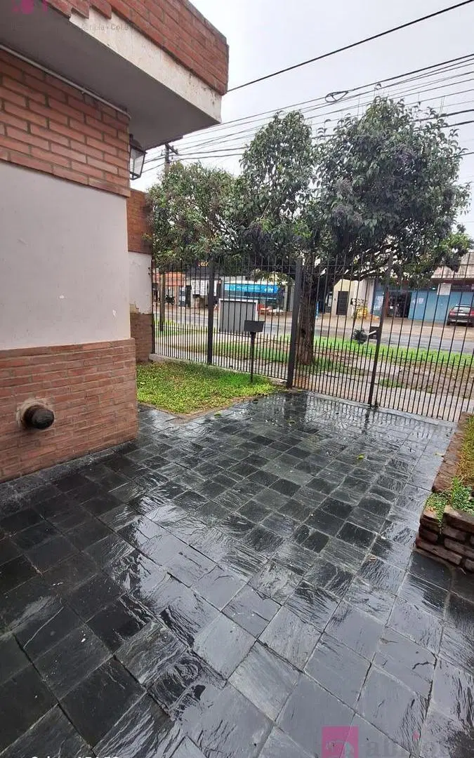 Casa en venta en Quilmes Oeste 3