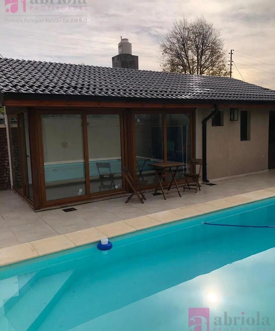 Casa en venta en Quilmes Oeste 4