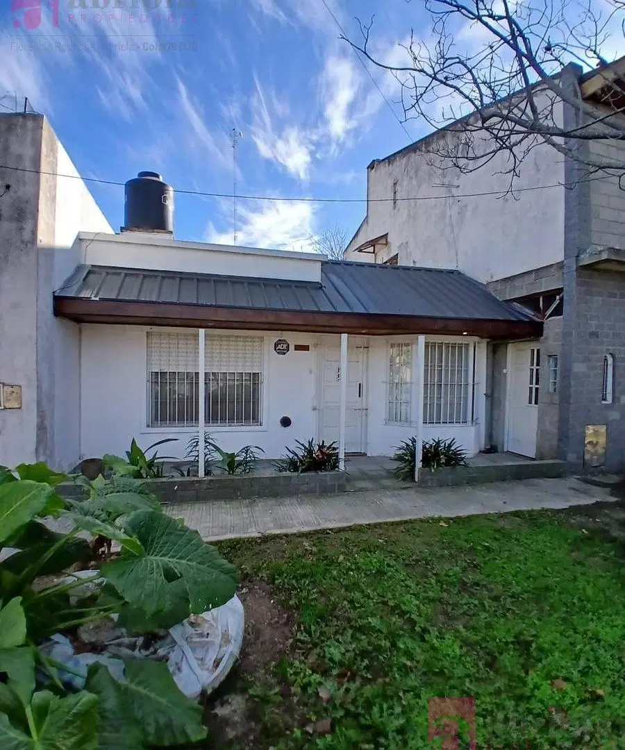 Casa en venta en Quilmes Oeste 4