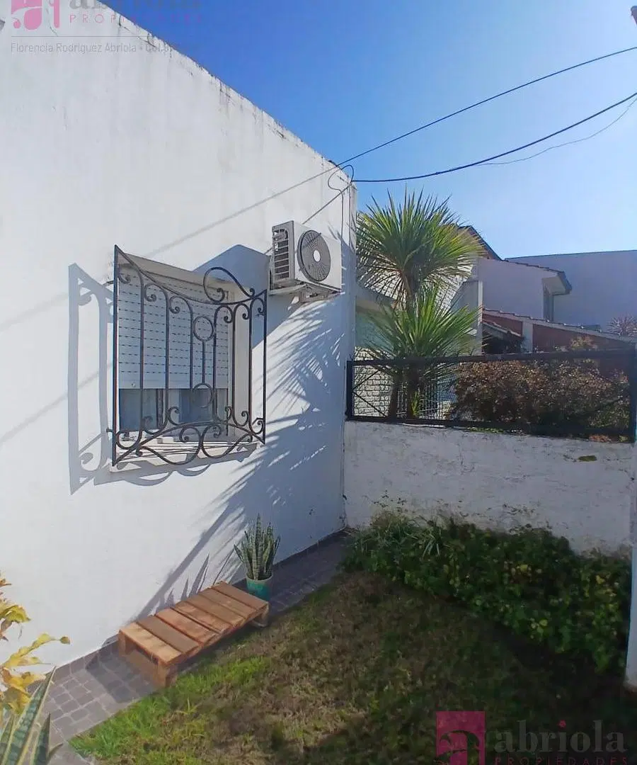 Casa en venta en Quilmes Oeste 5