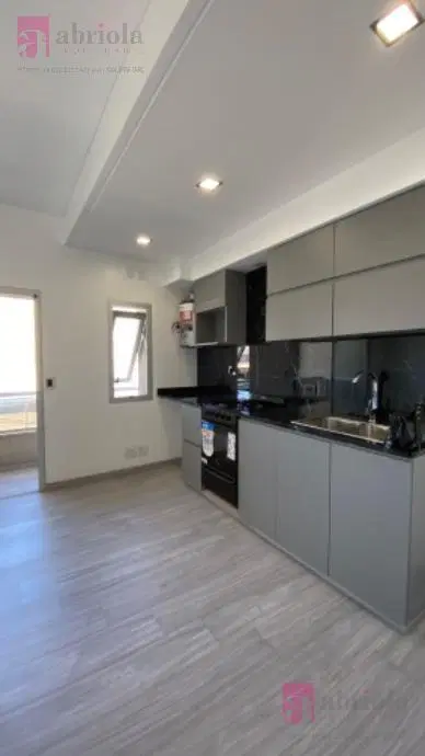 Departamento de 2 Ambientes a estrenar, excelente ubicacion de Quilmes 3